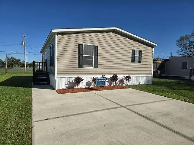 7055 Greenbrier Village Dr #63