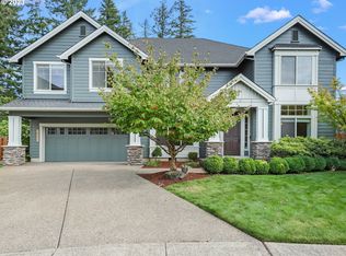 10200 SW Whitebark Ln, Tualatin, OR