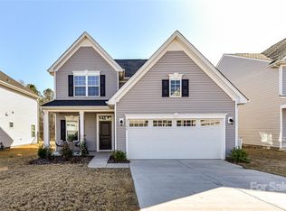 3180 Streamside Dr, Davidson, NC 28036