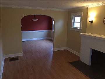4th image of 1229 N Euclid Ave