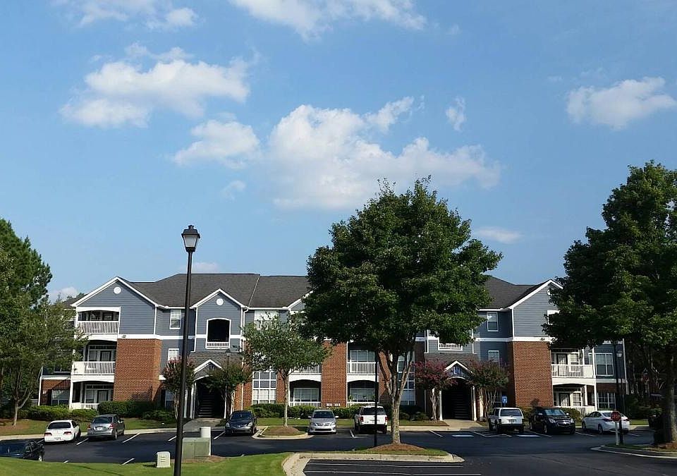 2nd image of 306 Trace Ln