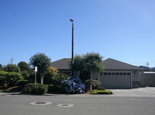 1640 Hannah Ct, McKinleyville, CA 95519