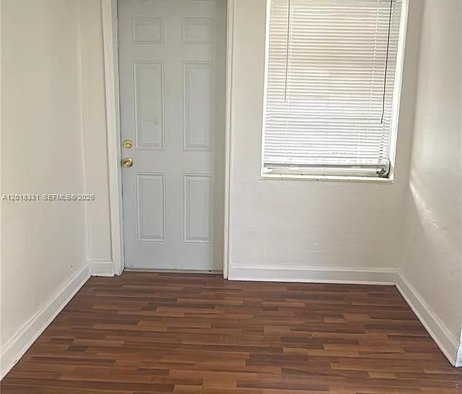 133 NW 43rd Pl #B — Photo 24