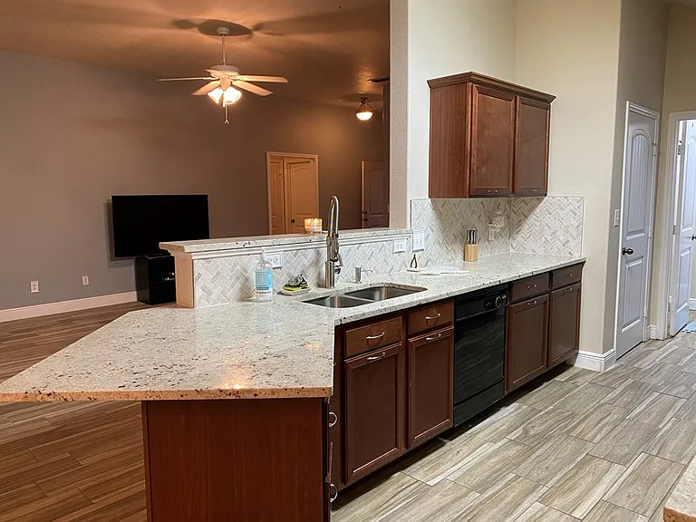 9101 Dublin Ave — Photo 8