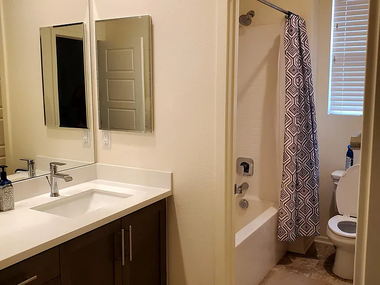 721 Amor Dr #1 — Photo 18