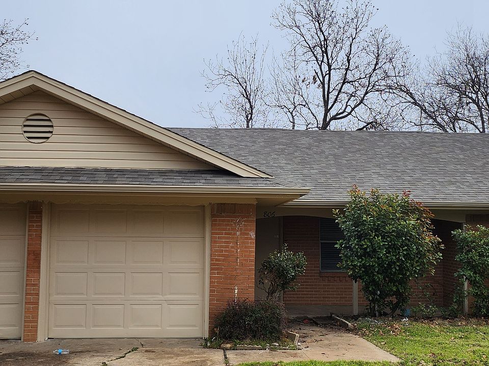 1st image of 806 British Blvd