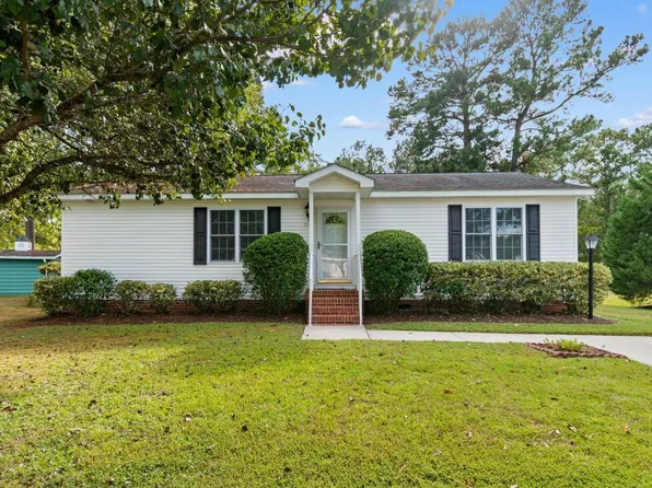 3173 Moon Shadow Ln., Murrells Inlet, SC 29576