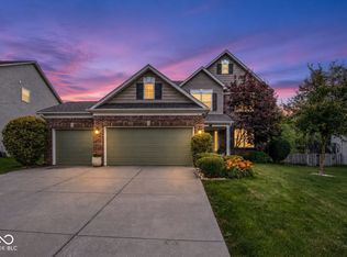 1418 Lavender Ln, Greenwood, IN 46143