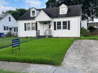 1317 W Norcova Dr, Norfolk, VA 23502