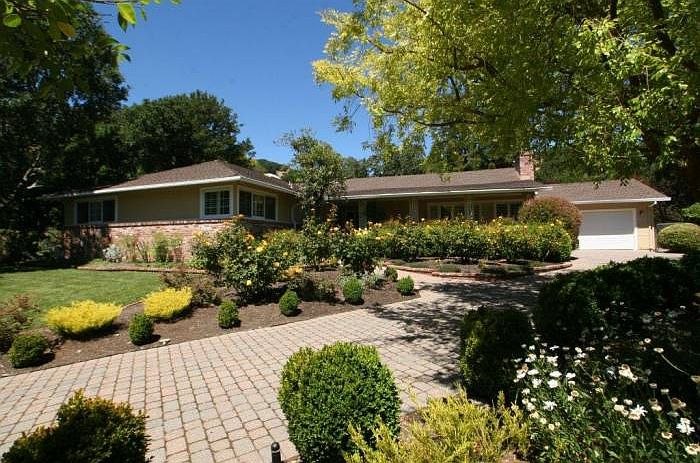 Sleepy Hollow Regal Ranch