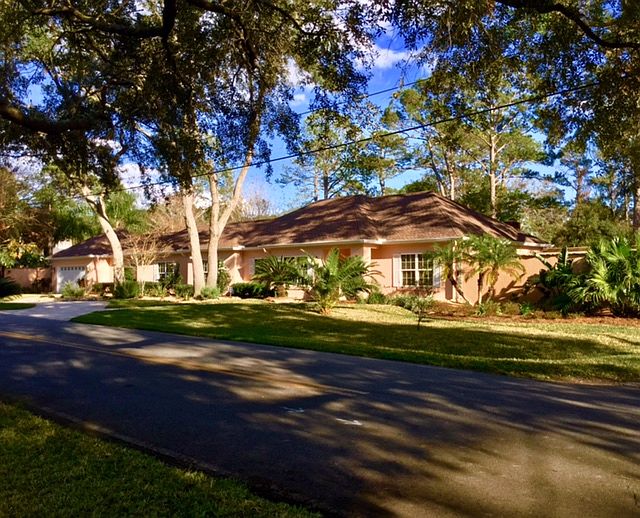 1st image of 646 Delegal St