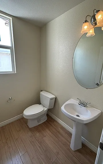 130 Beach Side Ct — Photo 11