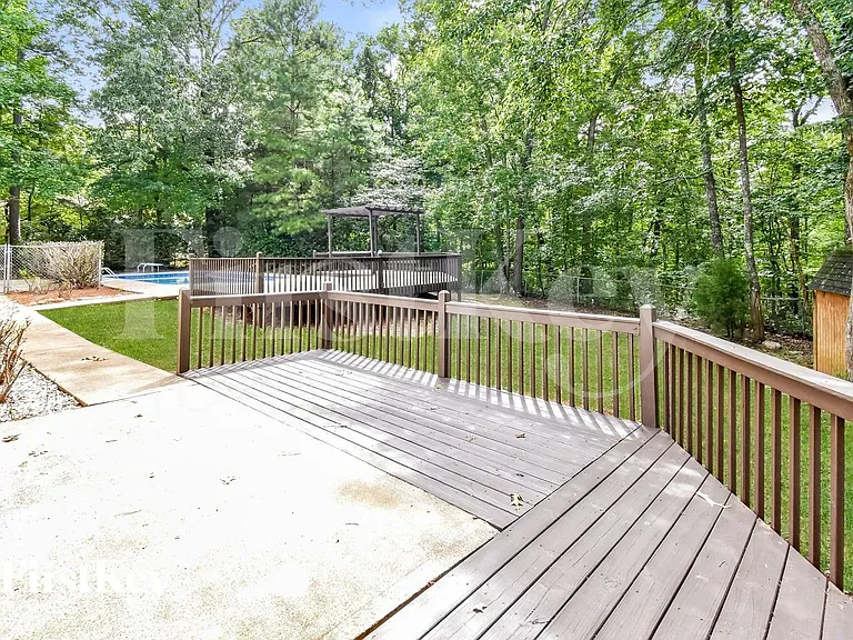 5785 Shoal Creek Dr — Photo 7