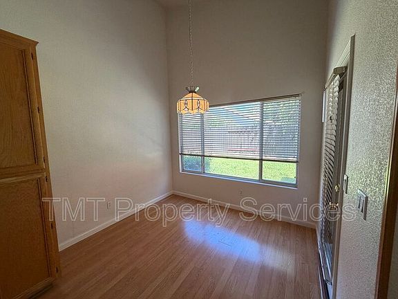 4th image of 6413 Noble House Ct