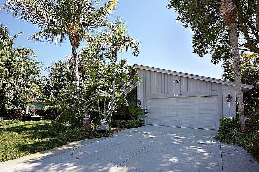 1st image of 530 Cape Coral Pkwy W