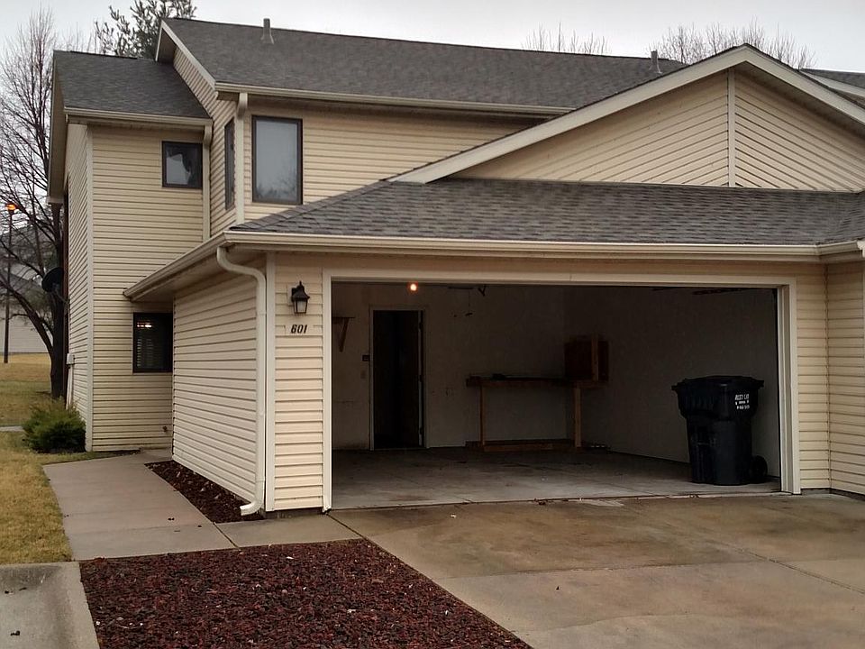 1st image of 601 NW 20th St #33