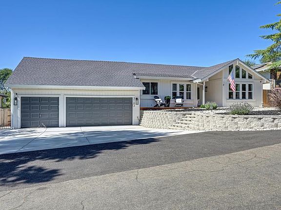 3rd image of 3183 Granada Dr