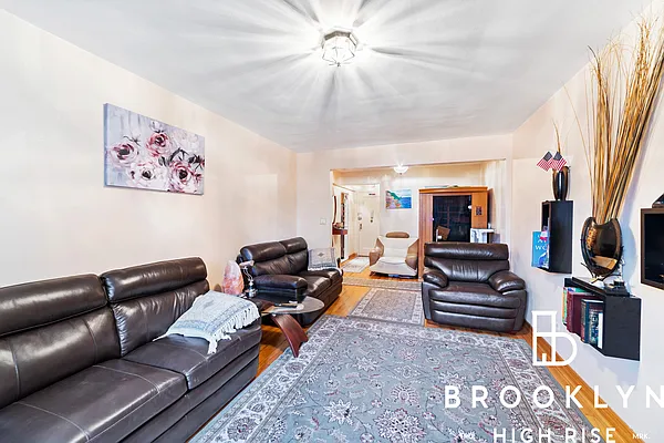 Sold by Brooklyn High Rise LLC | media 1