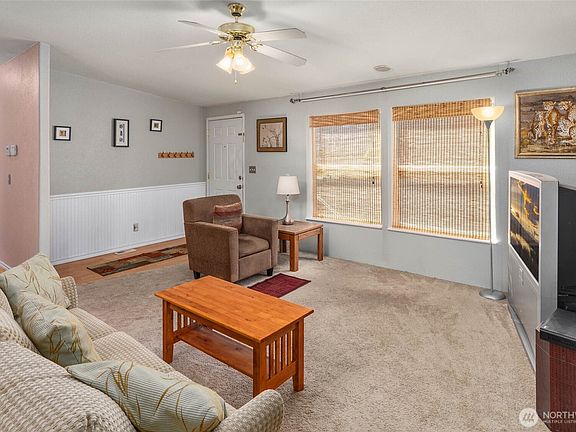 4th image of 9931 18th Avenue W #14