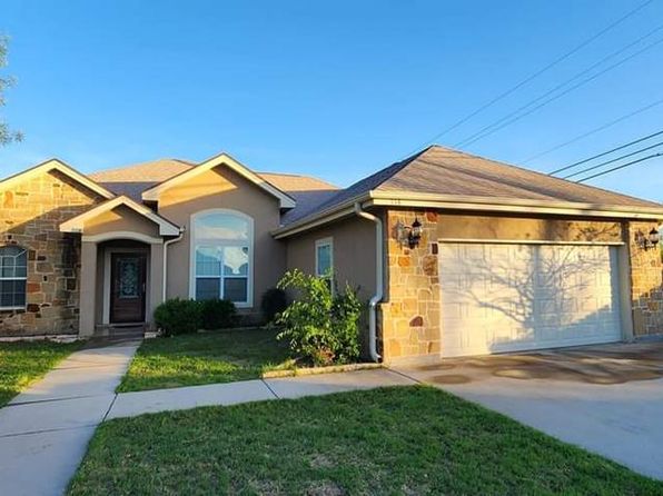 114 Alazan Dr