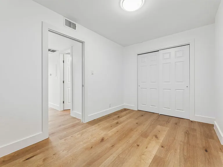 Littlefield Lofts — Photo 36