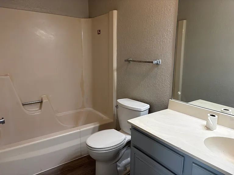 8244 N 117th East Ave — Photo 7