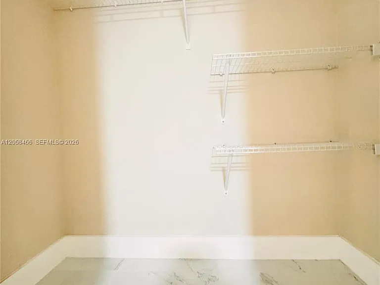 3939 NE 5th Ave #C106 — Photo 17