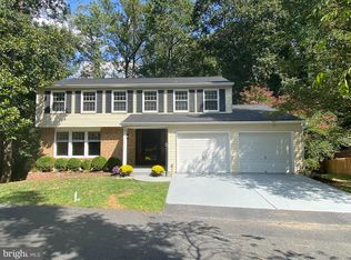 8351 Terra Grande Ave, Springfield, VA 22153