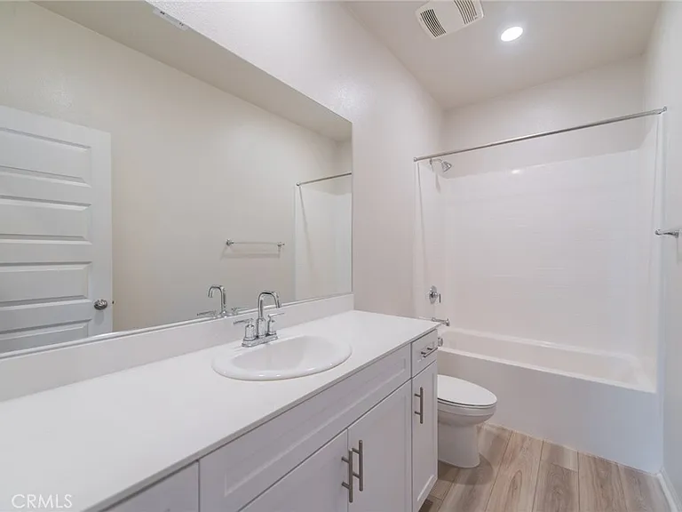 40277 Birchfield Dr — Photo 16