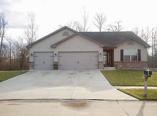 216 Plymouth Dr, Wright City, MO 63390