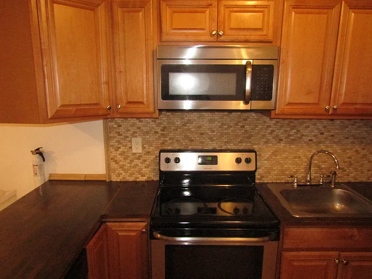 2522 W Montgomery Ave — Photo 28