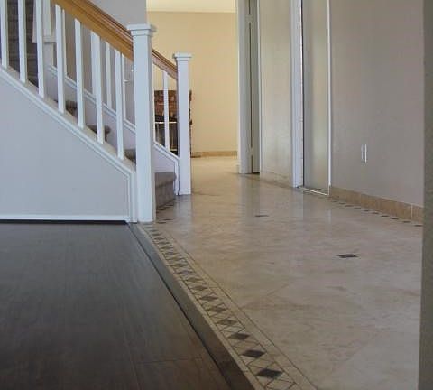 4th image of 12879 Albright Ct