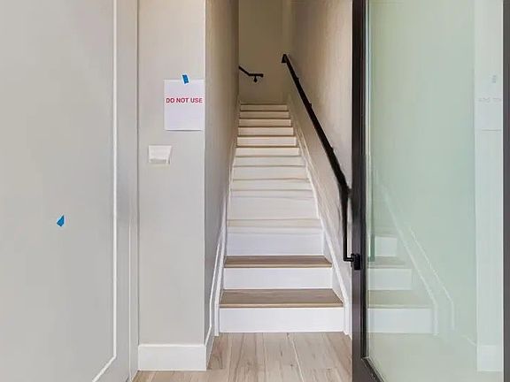 4th image of 4100 E Warren Ave #2