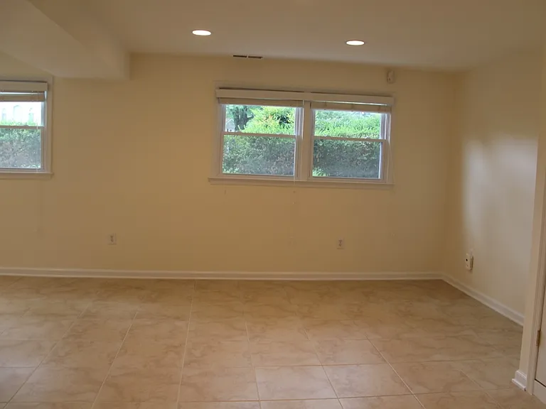 6904 Bright Ave — Photo 14