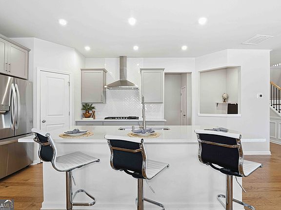 4th image of 77 Riverclub Rd