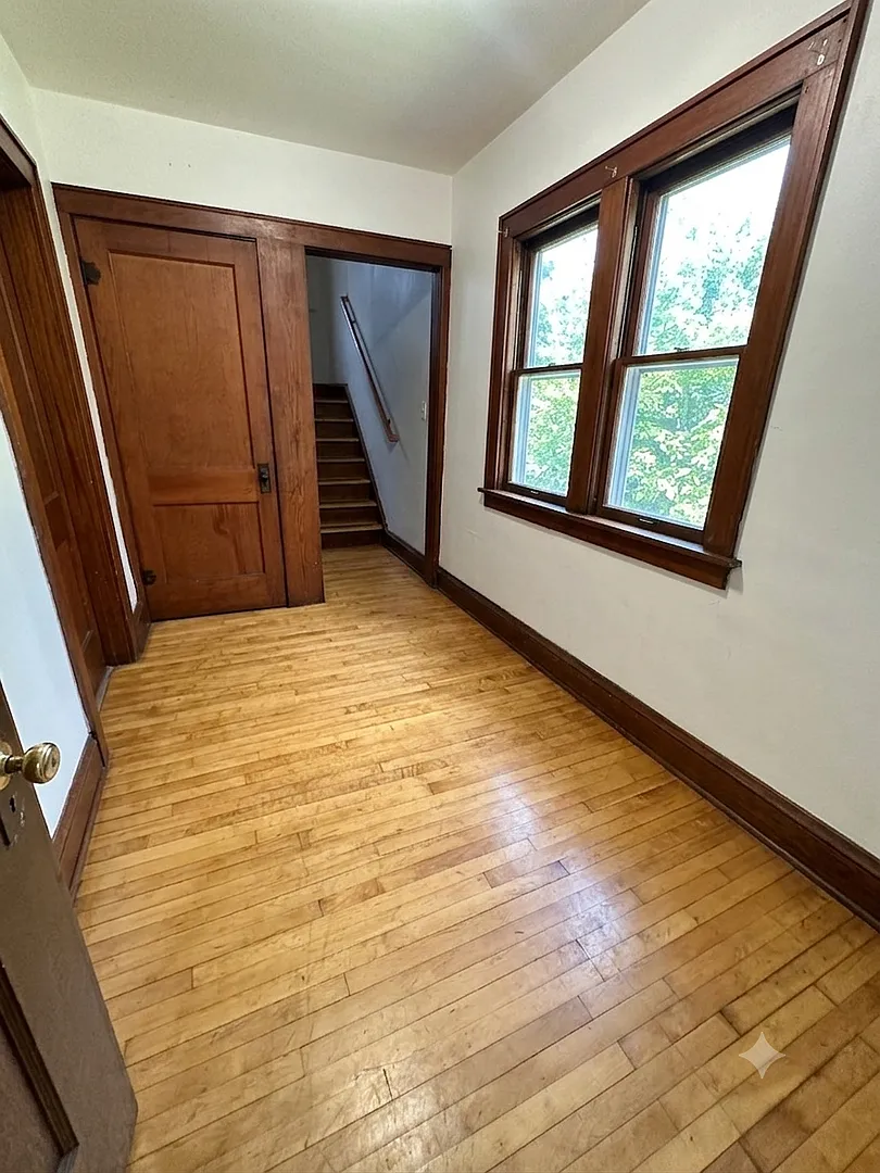 3830 W. Mt. Vernon Ave — Photo 3