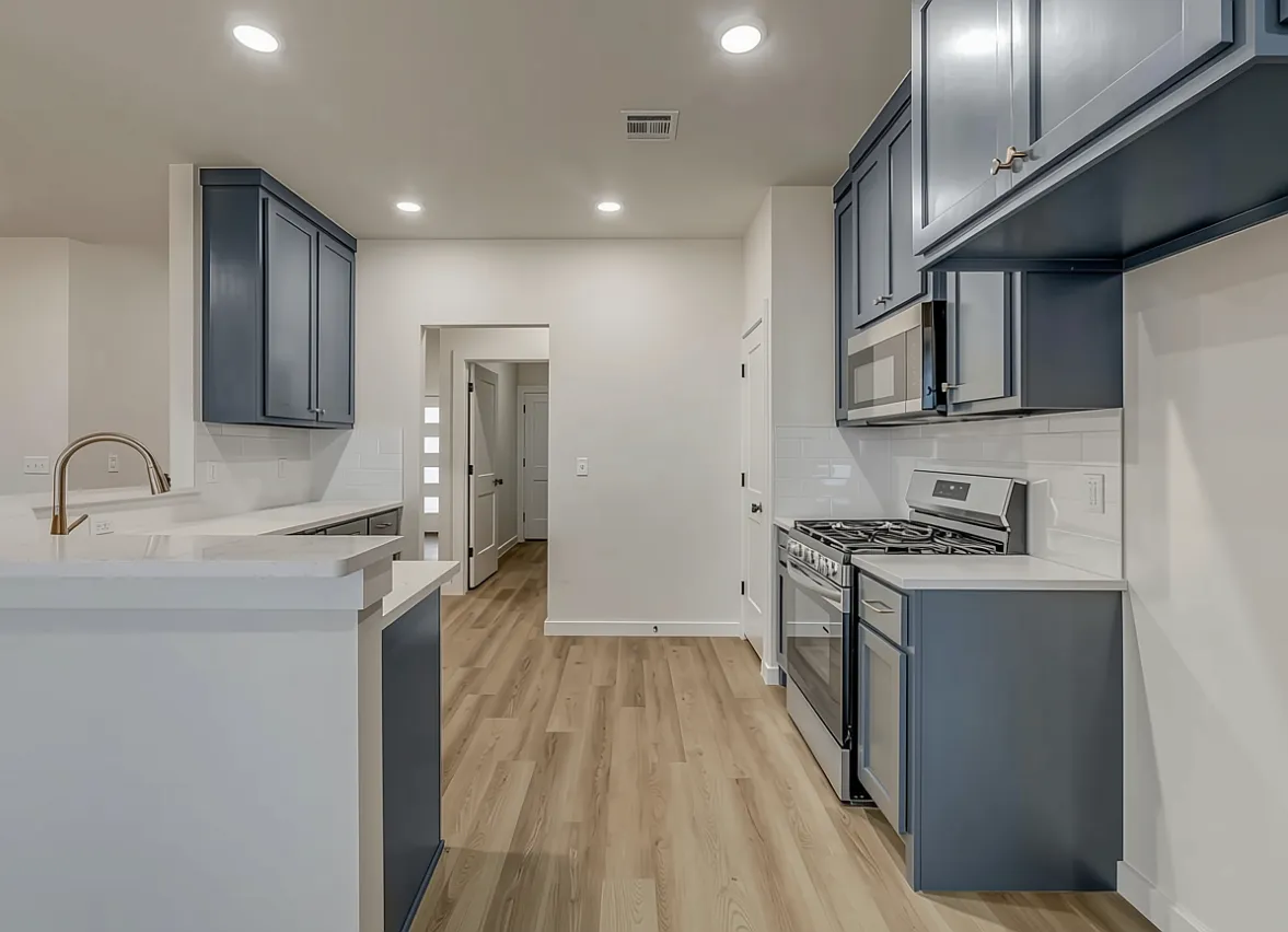 3 bed, 1703 sqft, $1,995 — Photo 4