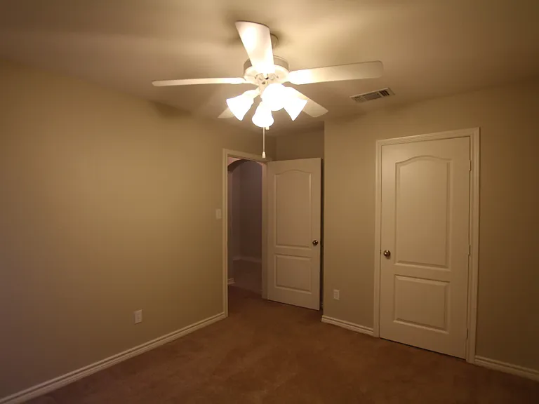19993 Meadow West Ln — Photo 12