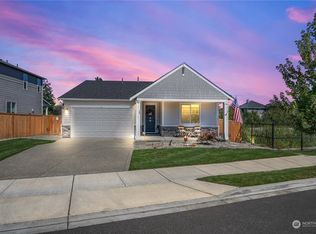 189 Hogan Dr, Enumclaw, WA 98022