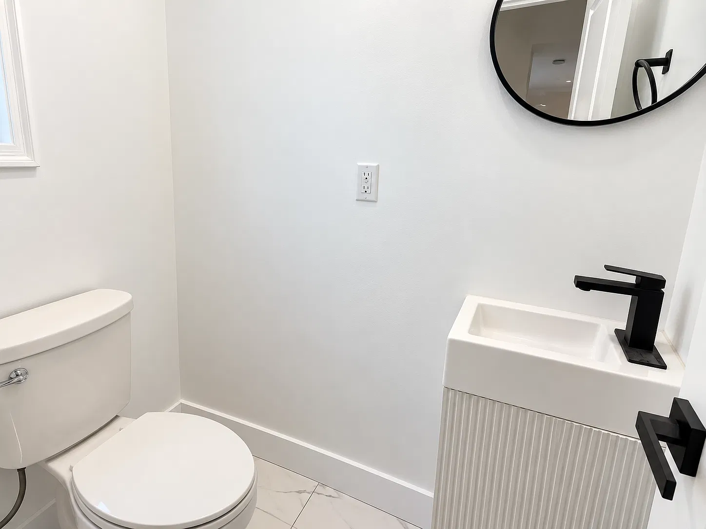 4 bed, 1.5 bath, 950 sqft, $2,550 — Photo 3