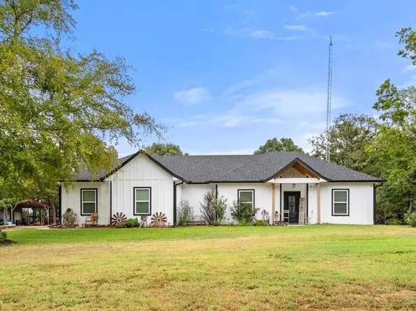 1075 Arnold Paul Rd, Canton, TX 75103