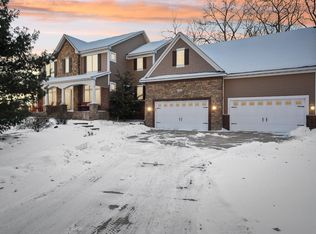 15940 Austin St NE, Ham Lake, MN 55304