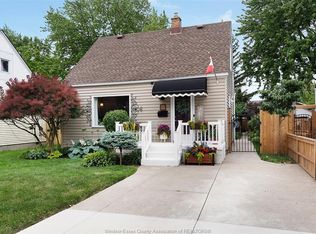 1431 Albert Rd, Windsor, ON N8Y3R1