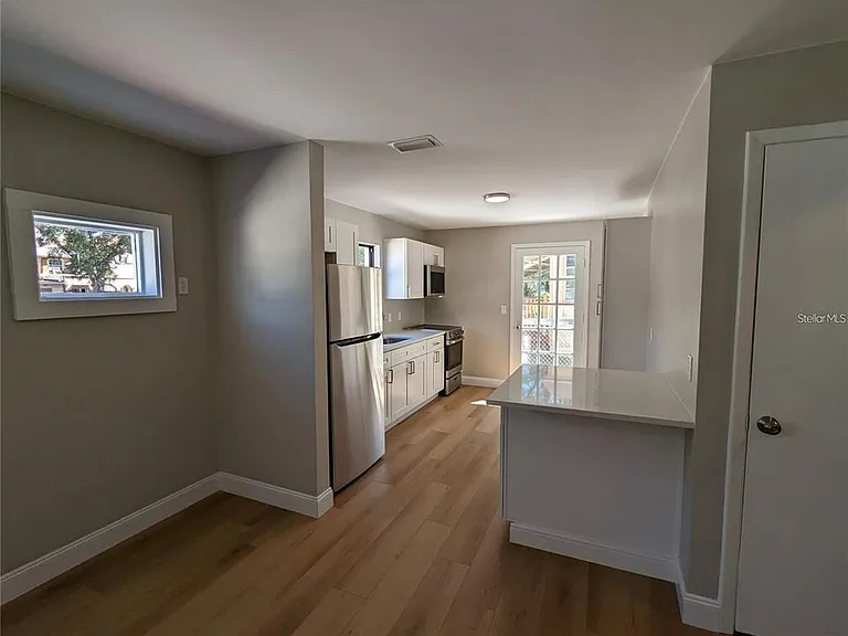 1922 Springtime Ave — Photo 7