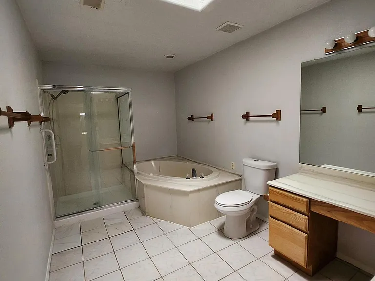 3821 Sunbird Dr NW — Photo 10