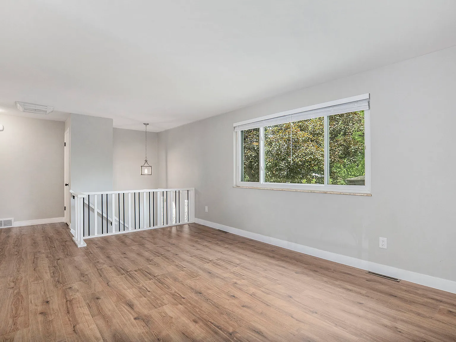 4 bed, 1788 sqft, $3,550 — Photo 1