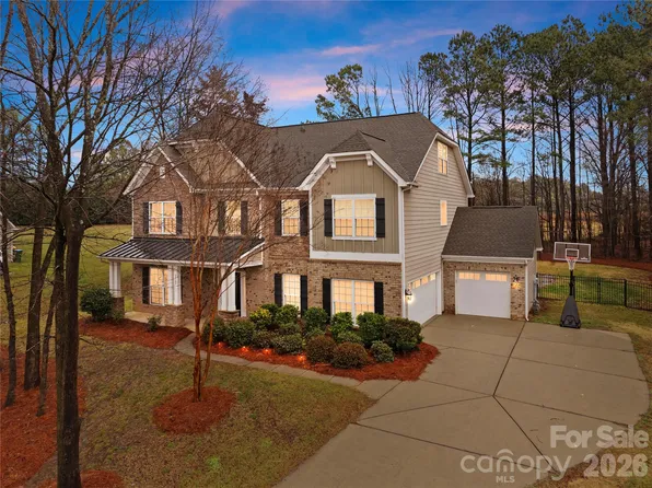 2507 Hamlet Ct, Matthews, NC 28105