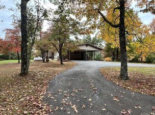 1658 Avalon Rd, Star City, AR 71667