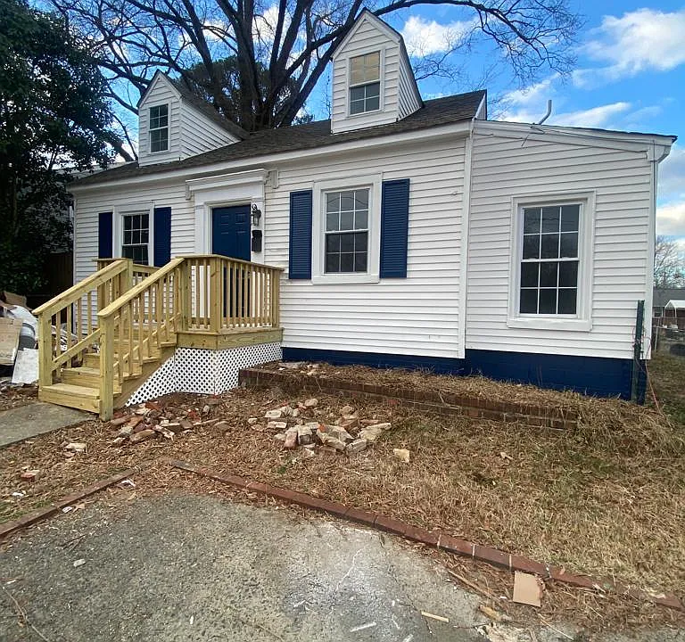 108 N Ivy Ave