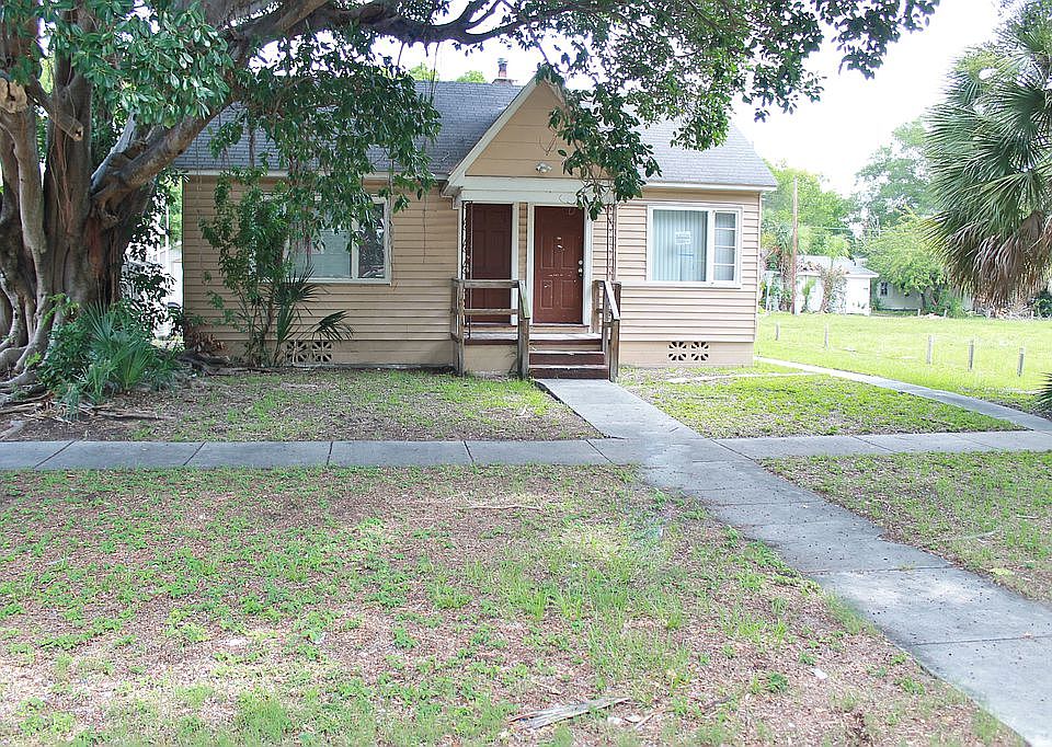 1st image of 2227 1st Ave N